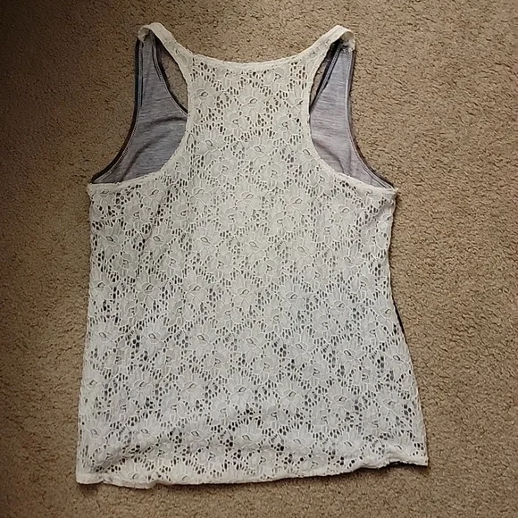 Flag/Lace back Tank Top - Picture 4 of 5
